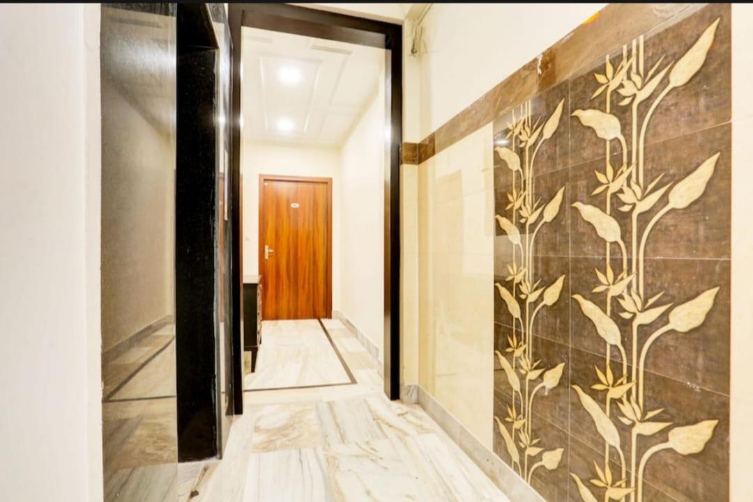 Holiday Out Hotel Dźodhpur Zewnętrze zdjęcie