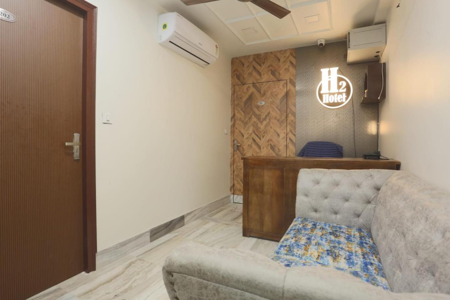Holiday Out Hotel Dźodhpur Zewnętrze zdjęcie